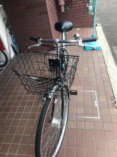 27インチ　軽快車　外装6段変速　ledオートライト　音鳴りにくいローラーブレーキ　ブラック