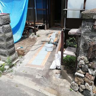 門柱2本の処分(解体)【謝礼 1万円】