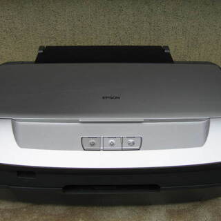 EPSONカラリオプリンターです　　箱付き　ほぼ未使用