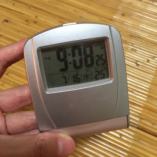 SEIKO 電波置き時計の画像