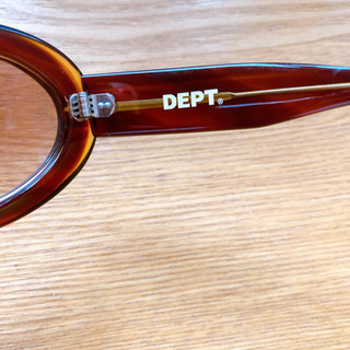 DEPT×STROBO コラボ サングラスの画像