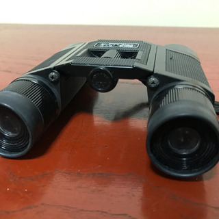 双眼鏡　FOKUS 8×21