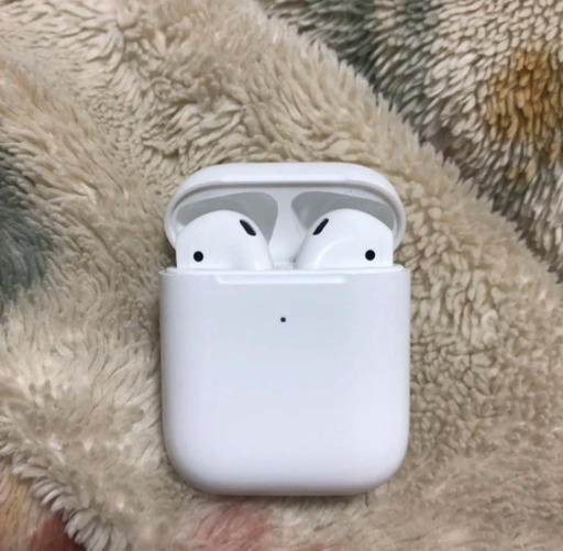 AirPods 純正品（28日まで値下げ