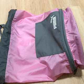 PUMAのスイム用バック