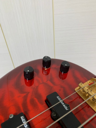フェルナンデス　エレキベース
