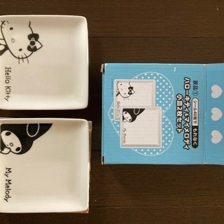 ハローキティ&マイメロディ　小皿2枚セット
