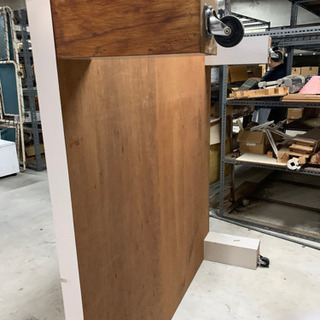 店舗倉庫の物の画像