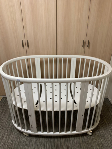 STOKKE ベビーベッド　ホワイト