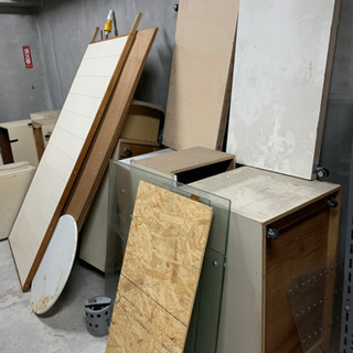 店舗倉庫品の画像