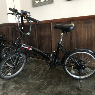 折りたたみ自転車　ノーパンクタイヤ　20インチ　6段変速 多数あり