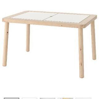 IKEA イケア 子供用 収納付き テーブル & ベンチ フリサット FLISAT デスク

の画像
