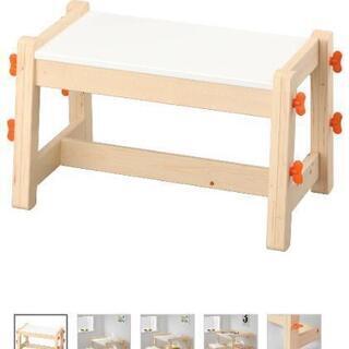 IKEA イケア 子供用 収納付き テーブル & ベンチ フリサット FLISAT デスク

の画像