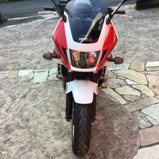 ホンダ ＣＢ１３００Ｓｕｐｅｒ　ボルドール　ＡＢＳ　ＥＴＣ　ワイバンフルエキ二本だし　車検長いの画像