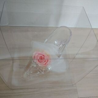 プリザーブドフラワー　ガラスの靴　箱付き