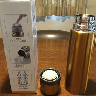 真空ステンレス２重保温保冷ボトル480ml 新品の画像