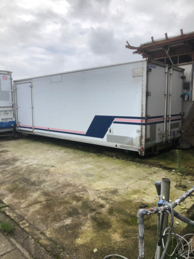 コンテナ大量入荷☆小さなコンテナから大きなコンテナまで色々あります！