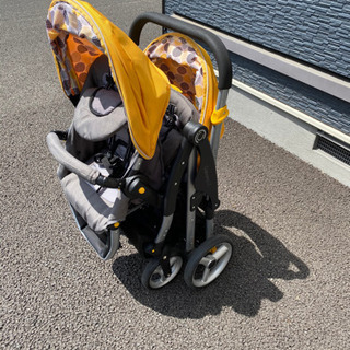 縦型2人乗りベビーカー