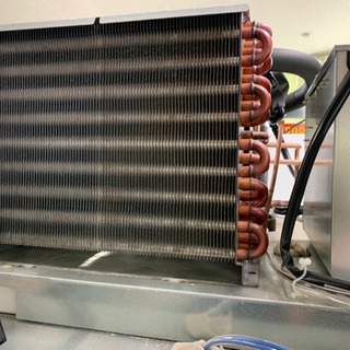 ホシザ ４面 業務用冷凍庫　ＨＦ-１２０ＬＺＴ３　２０１６年製　とっても綺麗、程度抜群！現行機HF-120LAT3と同等 三相200V W1200 D650の画像