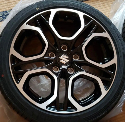 【ほぼ新品】zc33s スイフトスポーツホイールタイヤセット