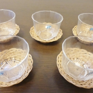 夏用　ガラス茶器×５客セット　新品未使用　茶たく付き