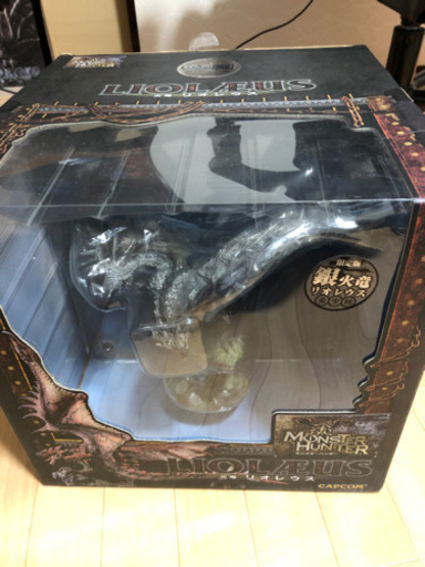 カプコンフィギュアビルダー クリエイターズモデル モンハン 銀火竜 リオレウス希少種