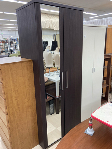 ニトリ ミラー付きワードローブ