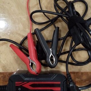 バッテリー充電機　　