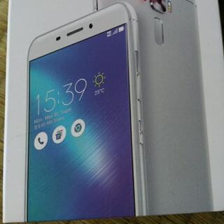 ZenFone3Laser ZC551KL　箱付き　IME１　3...