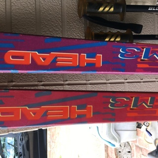 女性用スキー板の画像