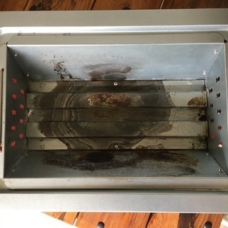 コールマンのテーブルトップグリルの画像