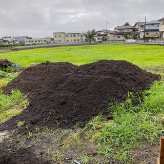 残土引取ります。8月中どかおろしＯＫ