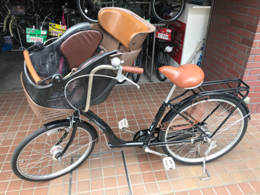 フロント子供乗せ付き3人乗り自転車　日本製　前22後26インチ　内装３段変速　ledオートライ付き　ブラック