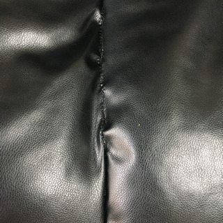 黒革　2〜3人用ソファの画像