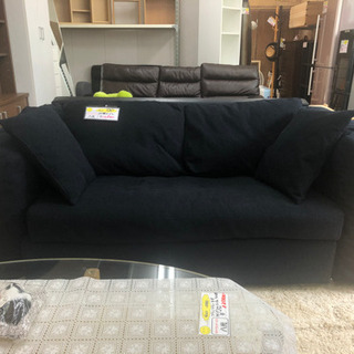 リサイクルサービス八光 田上店 配達・設置OK】ブラック 2人掛けソファー