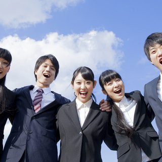 真剣に自分磨きをしている方、世界を良くしたいと考えている方と友達になりたいです！ - 友達