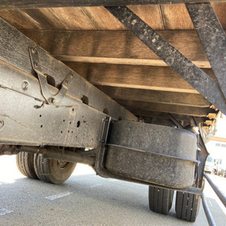 期間限定セール車★5万km H18 フォワード 2.93t 4段クレーン・ラジコン ZR304 の画像