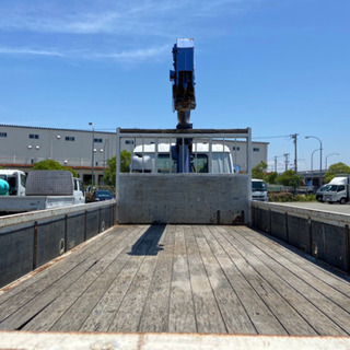 期間限定セール車★5万km H18 フォワード 2.93t 4段クレーン・ラジコン ZR304 の画像