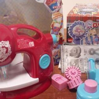 フェルティミシンとロゼットメイク　中古　本体と取扱説明書と箱のみ
