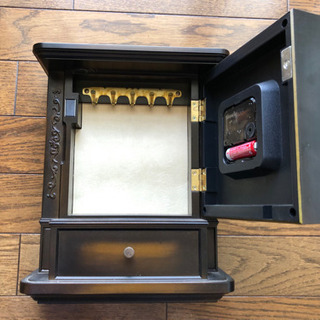 お値下げしました！　アンティーク調　キーボックス　時計の画像