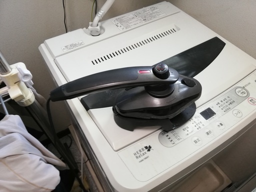回転式ハンティスチームアイロン
