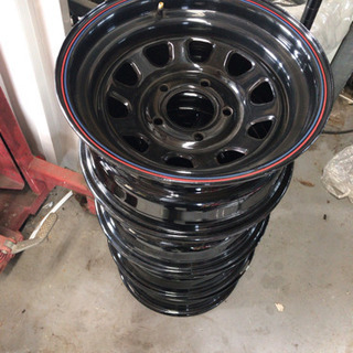 カッコいいホイル綺麗です。