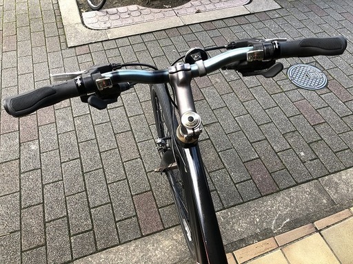 【中古】GIANT　Momentum　クロスバイク　3×7  430mm