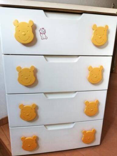 【取引決定しました】キッズチェスト　くまのプーさん