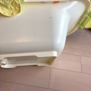 プーさんベビーバスの画像