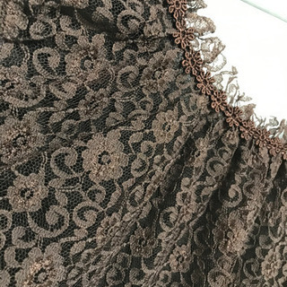 タンクトップ　レース　刺繍　花柄　茶　ブラウン　m キャミソール　春夏　きれいめの画像