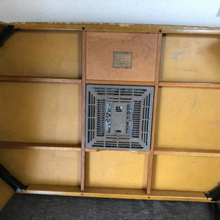 こたつテーブルの画像