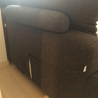 NOYES カウチソファーの画像