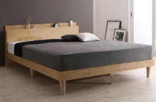 【未使用・訳アリ】シングルすのこベッド・棚2口コンセント付き・ナチュラル