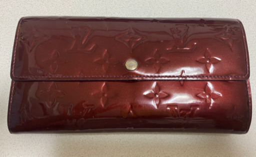 ルイヴィトンの財布（正規品）値下げ交渉いたします！