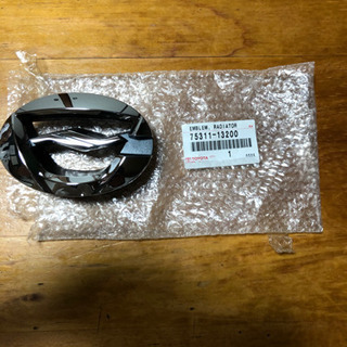 トヨタ　エンブレム